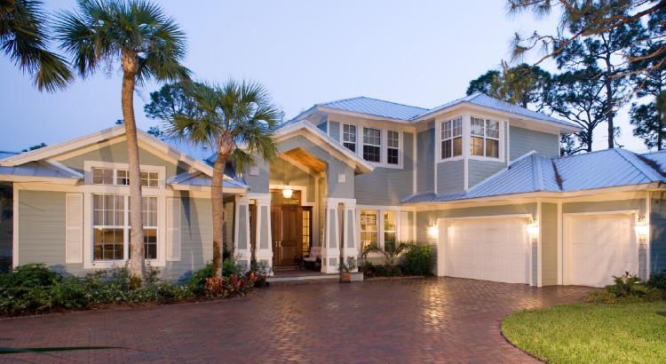 Should You Buy a Vacation Home? Simplifying The Market